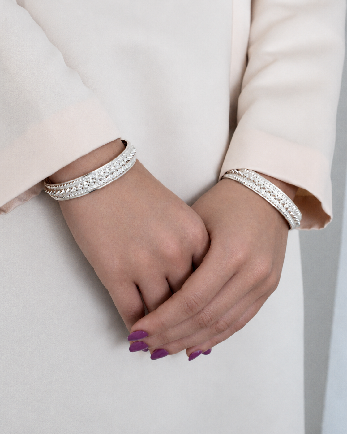Bulshok Thin Bangle