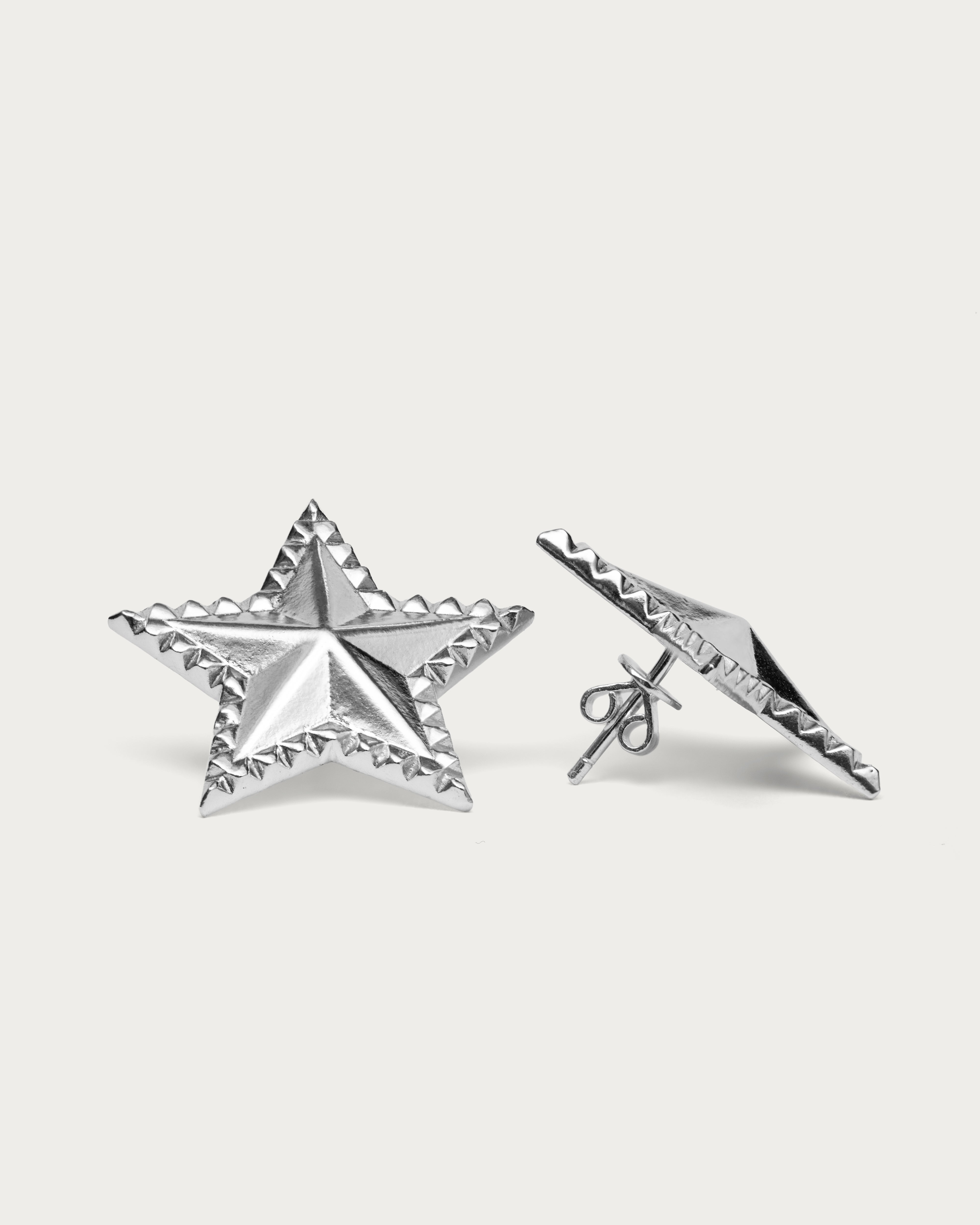 Najm El Emarat Stud Earrings