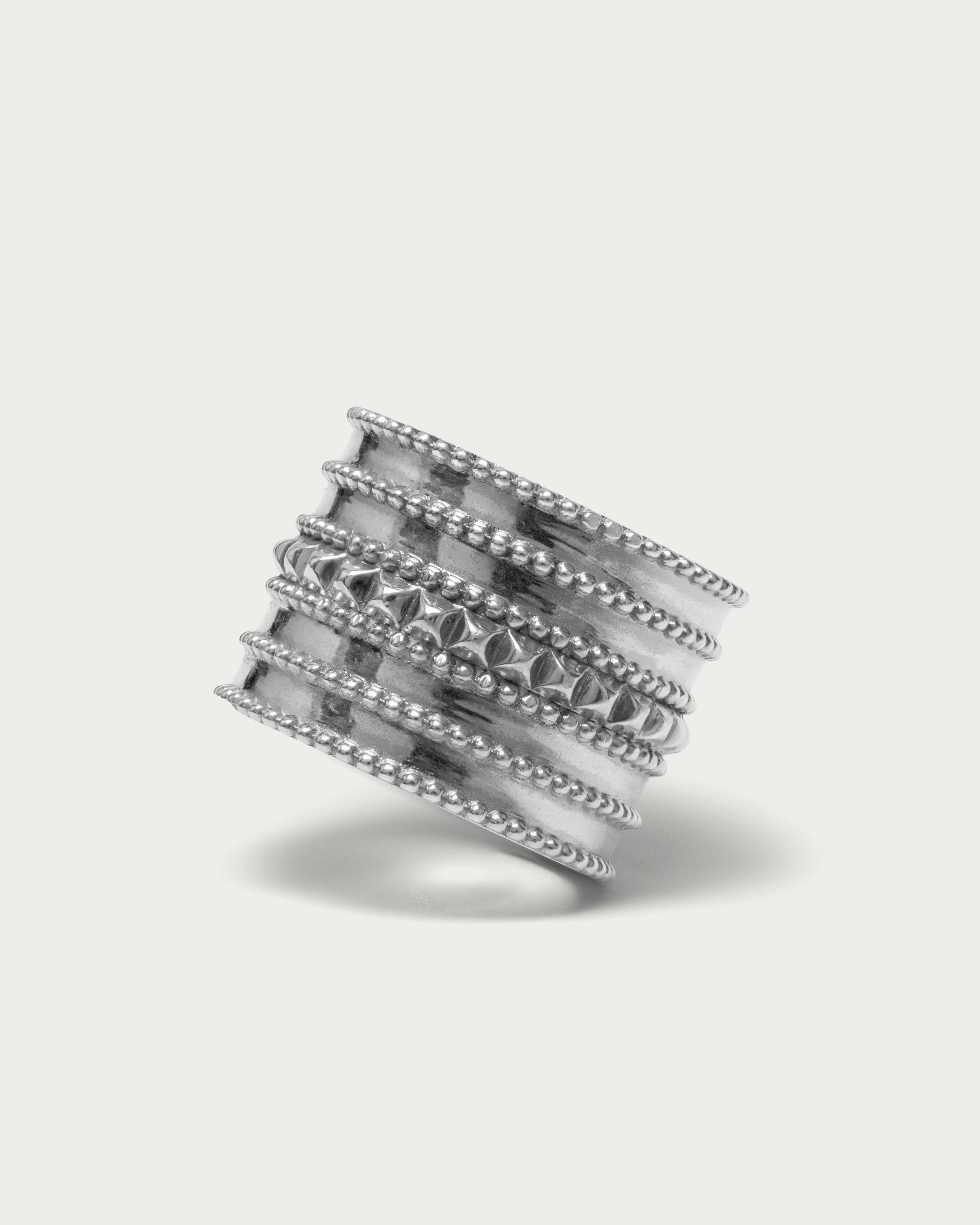 Bulshok Tiered Ring