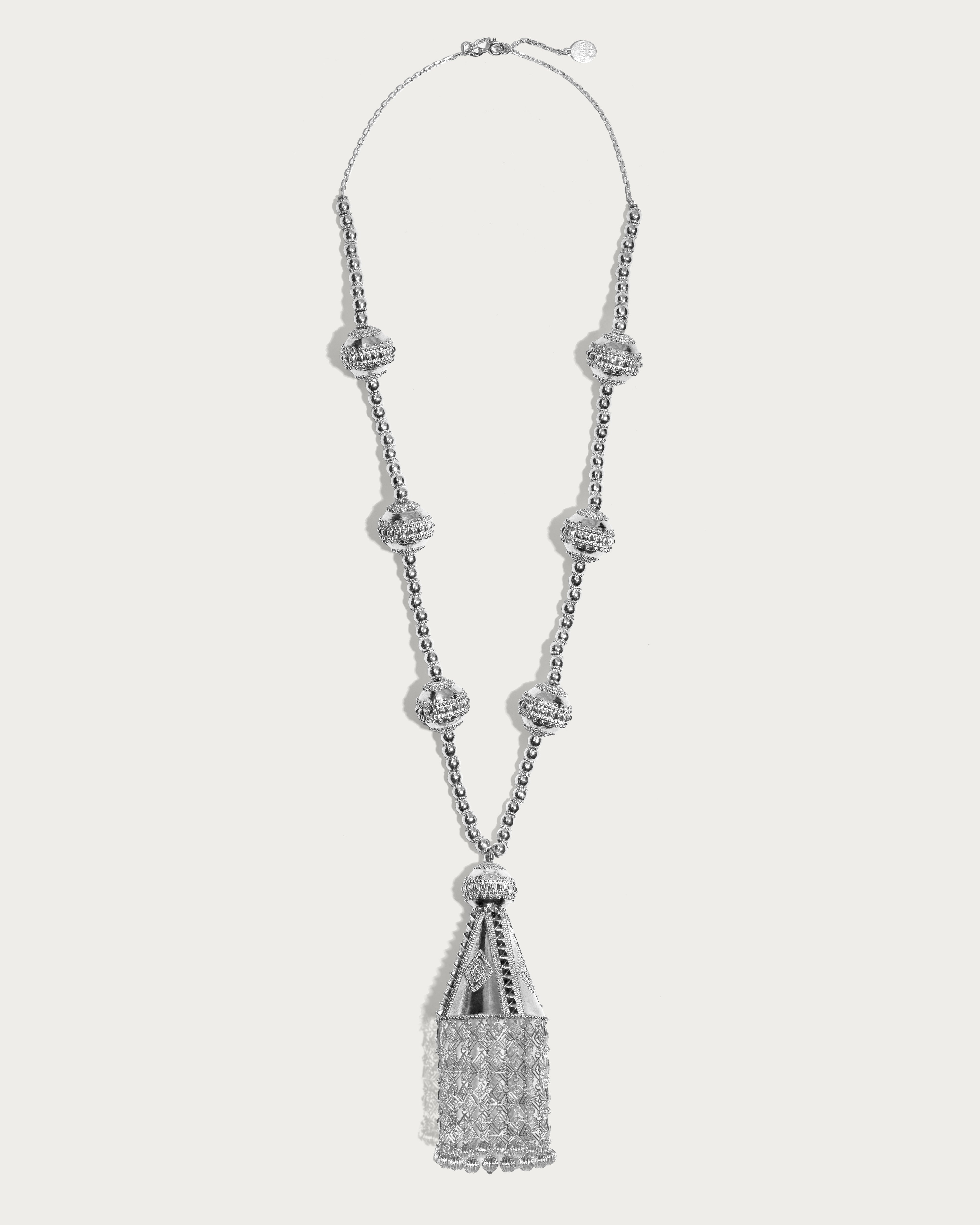 Traditional Mashmoum Mariya