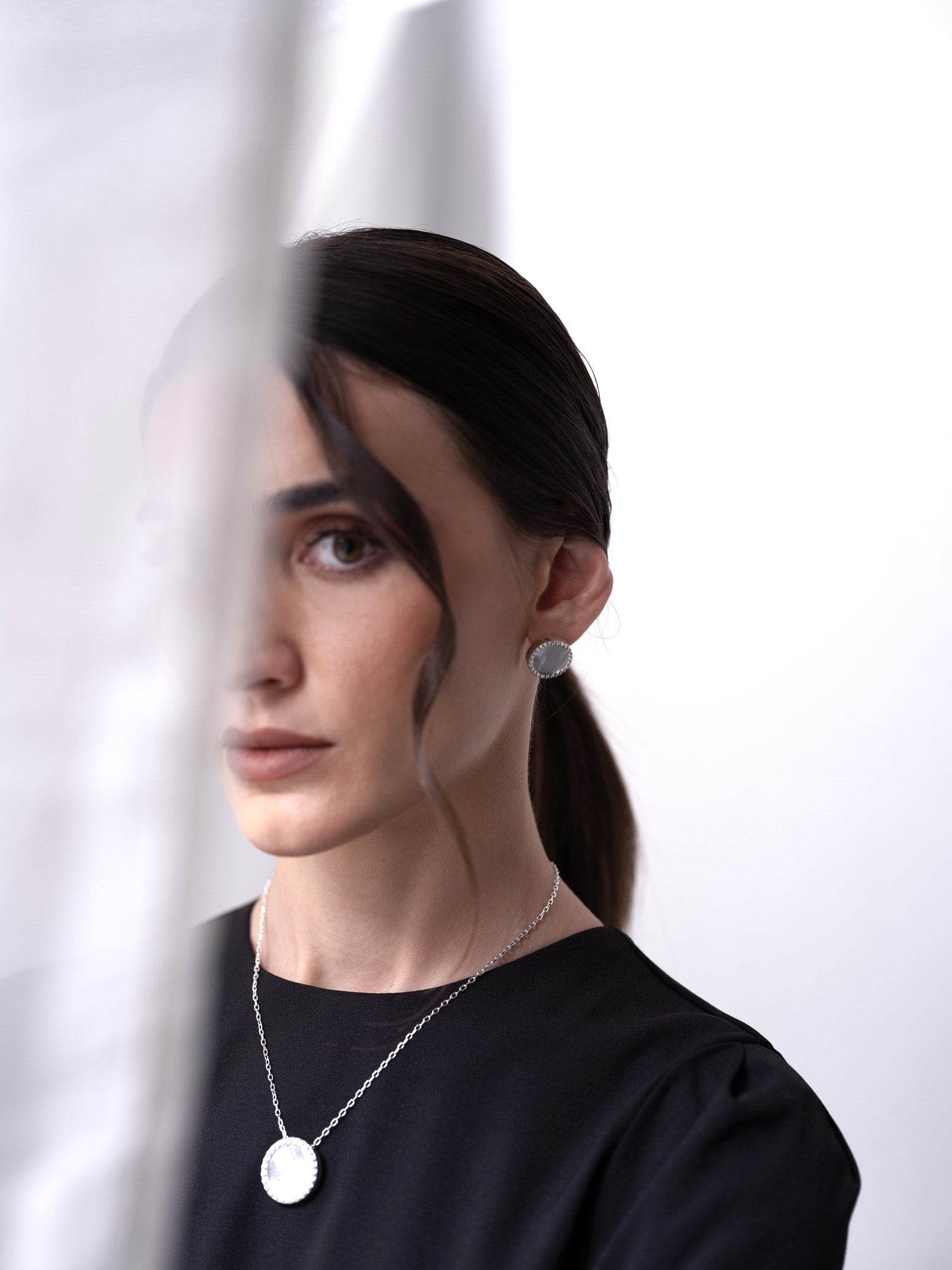 Mother of Pearls Petit Necklace