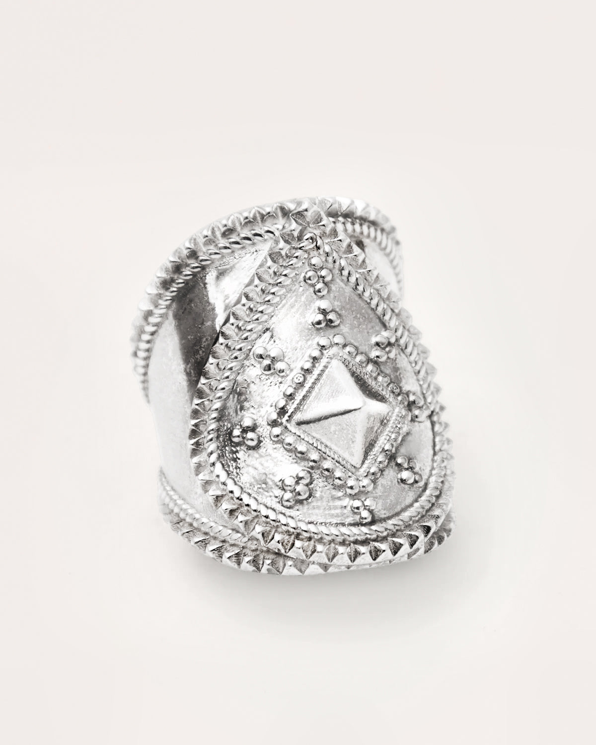 Abaq Ring