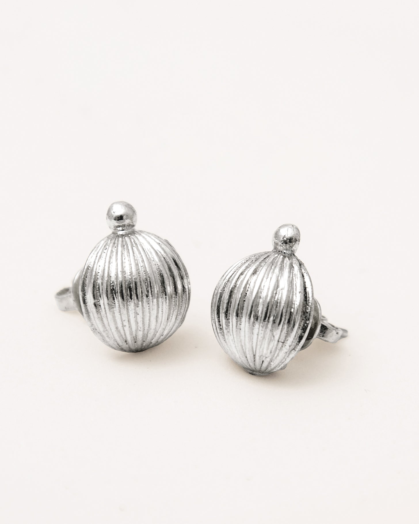 Al Manthoura Earrings