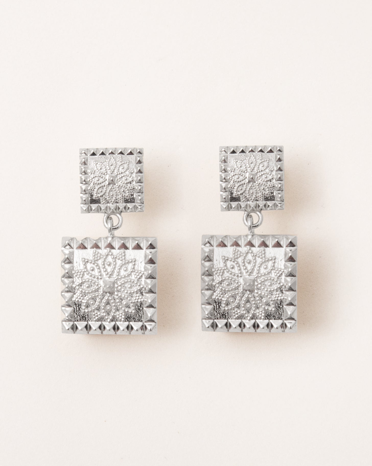 Tabla Simple Earrings small