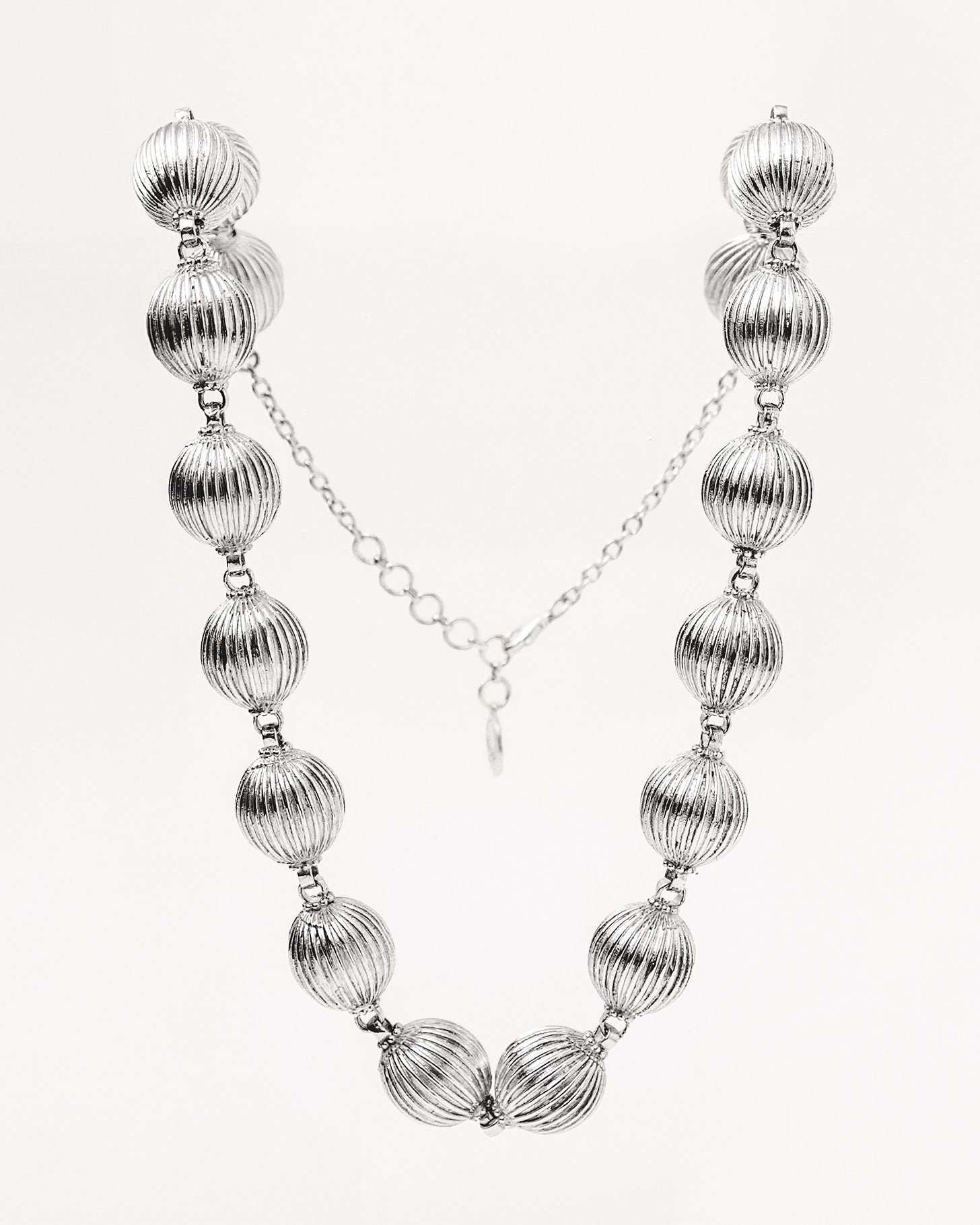 Al Manthoura Necklace