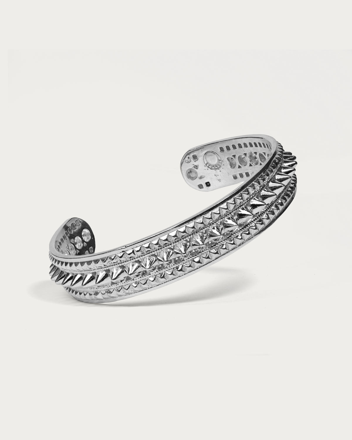 Bulshok Thin Bangle