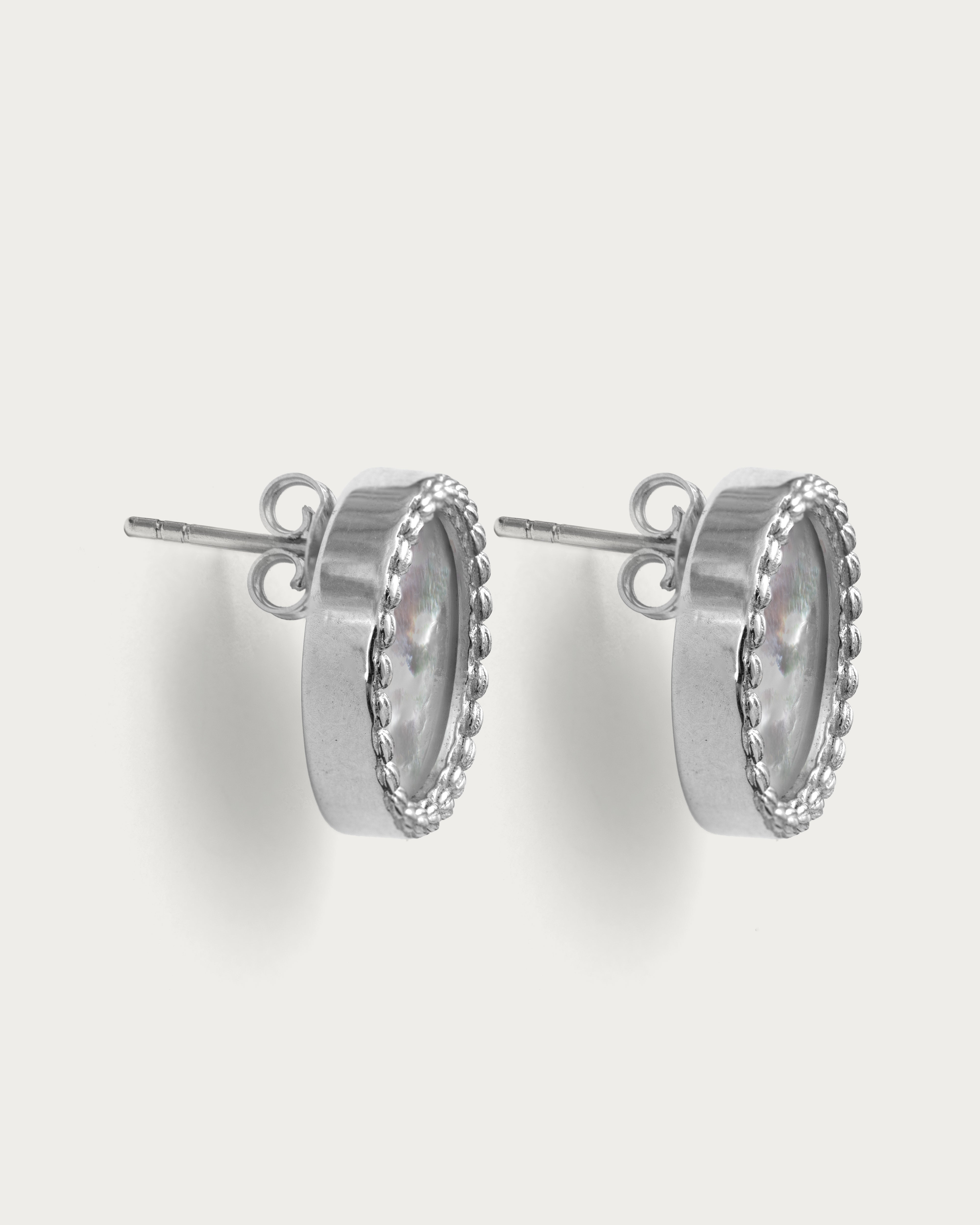 Mother of Pearls Earrings