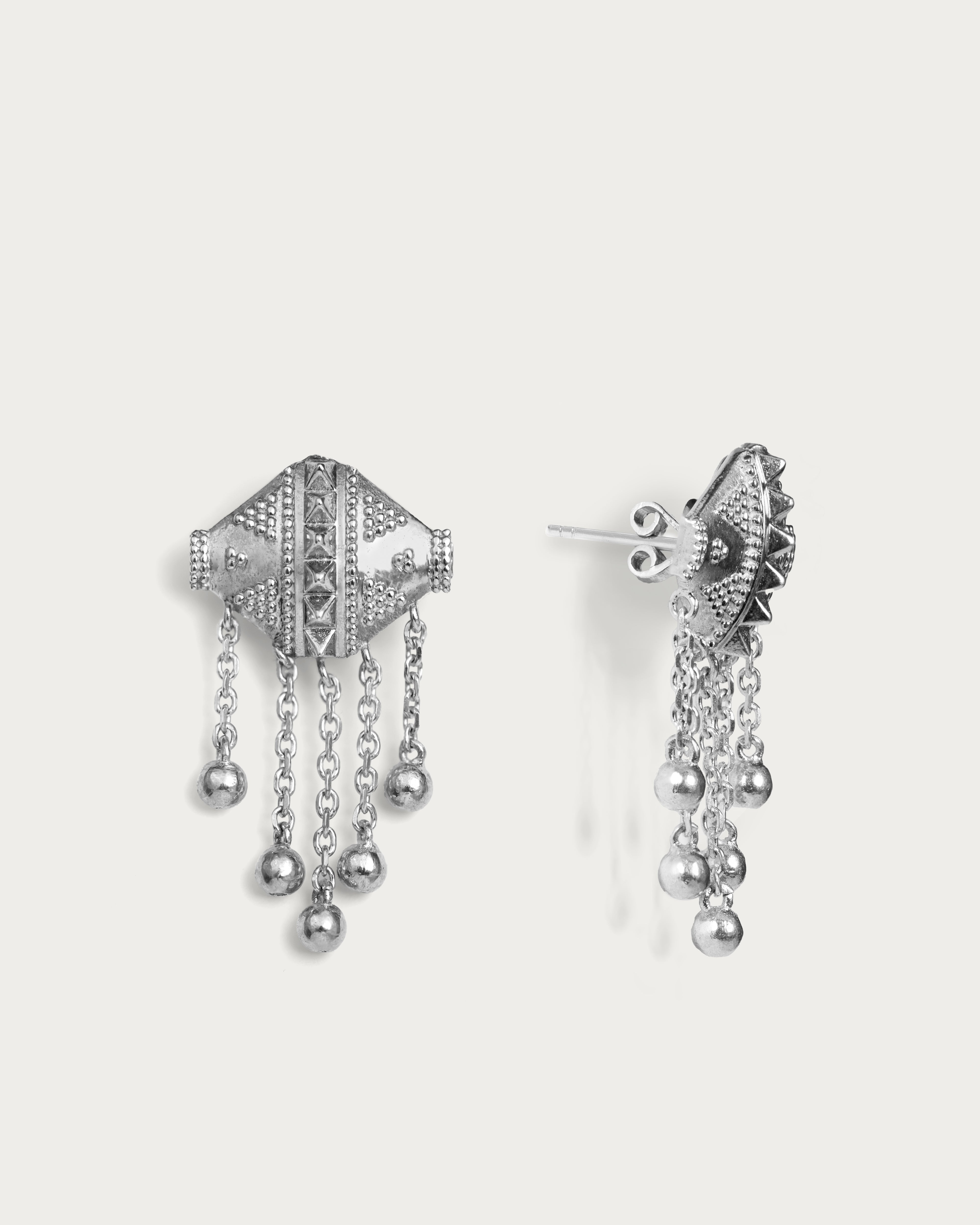 Hab Al Hail Khannagi Earrings