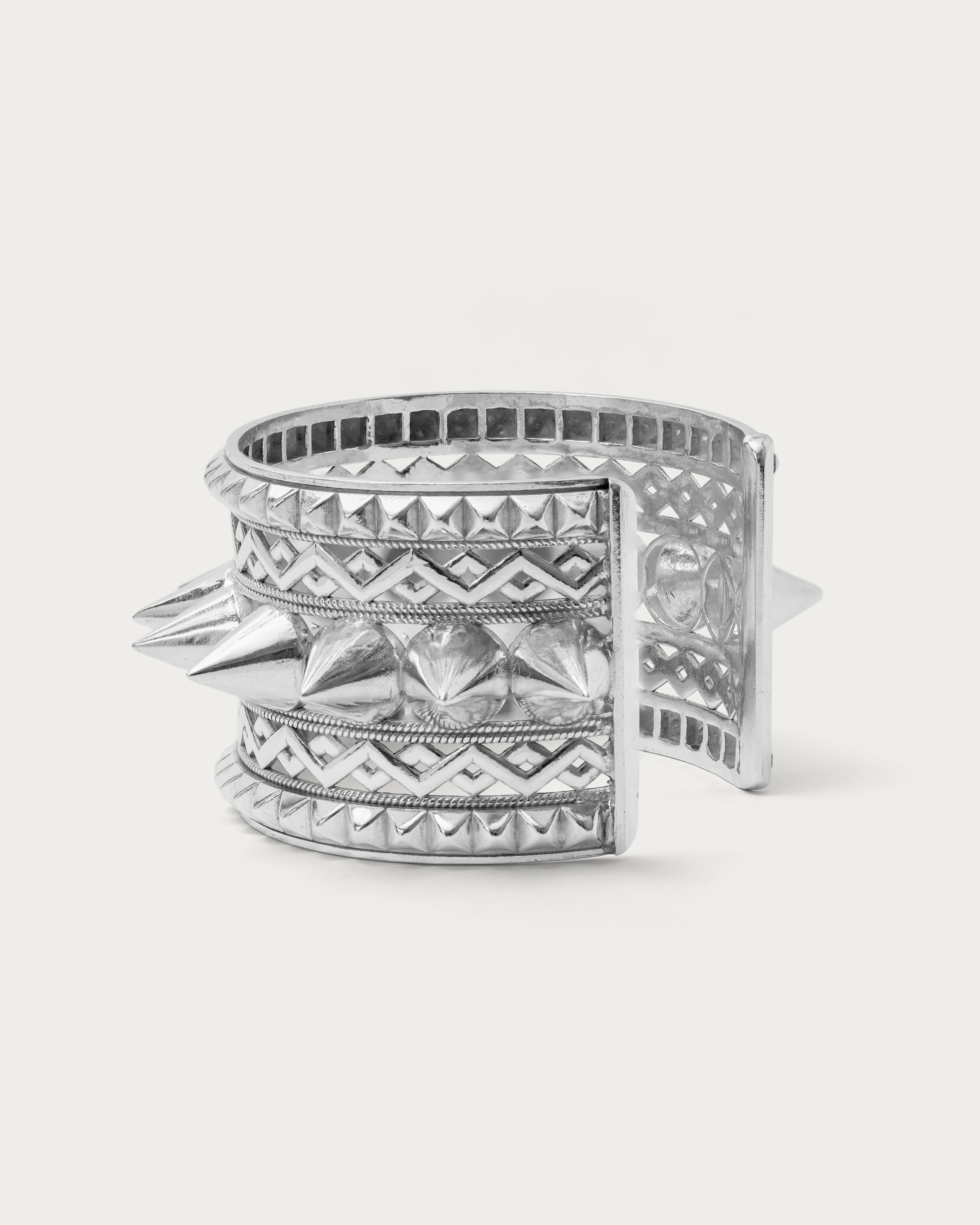 Bulshok Half Bangle