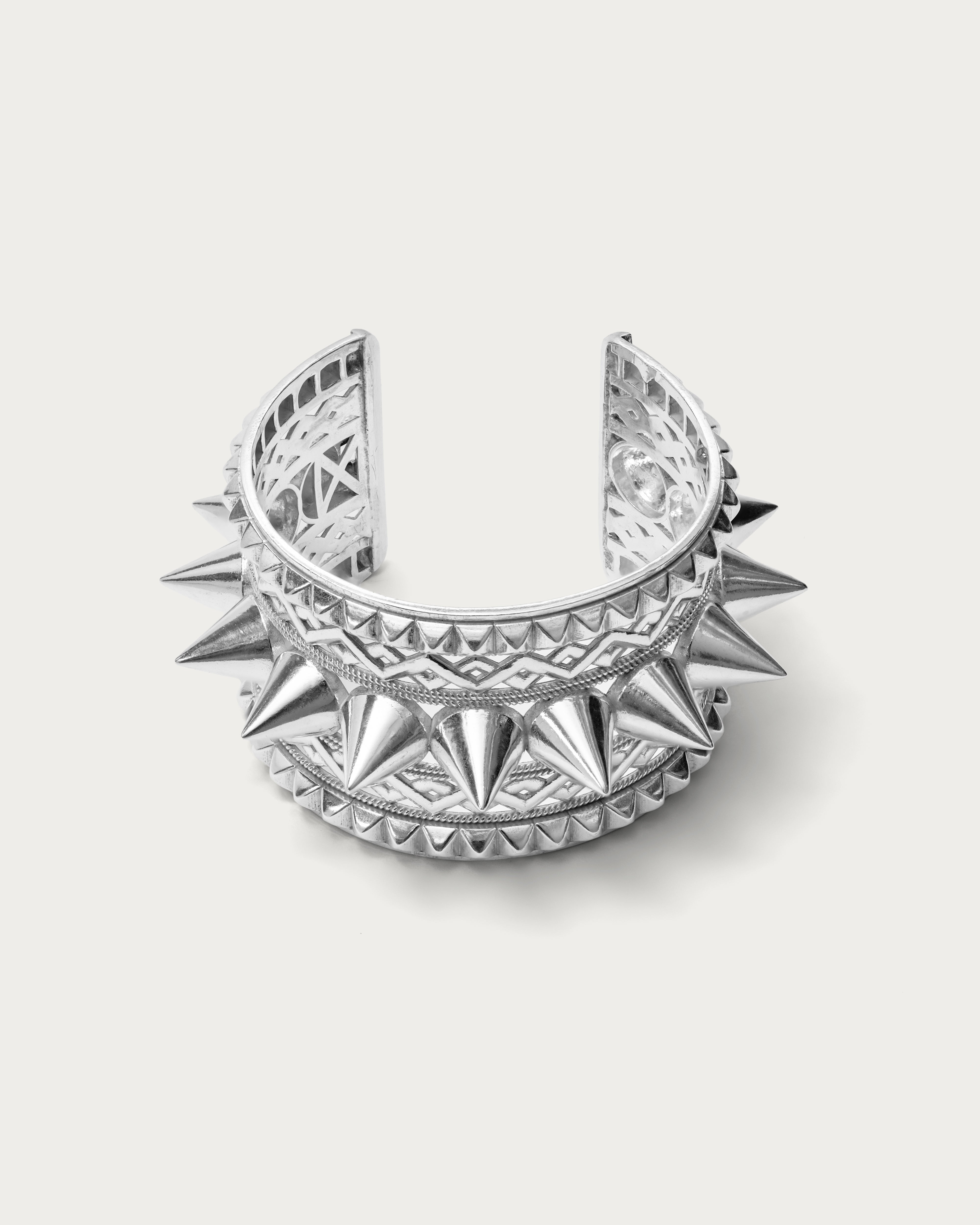 Bulshok Half Bangle