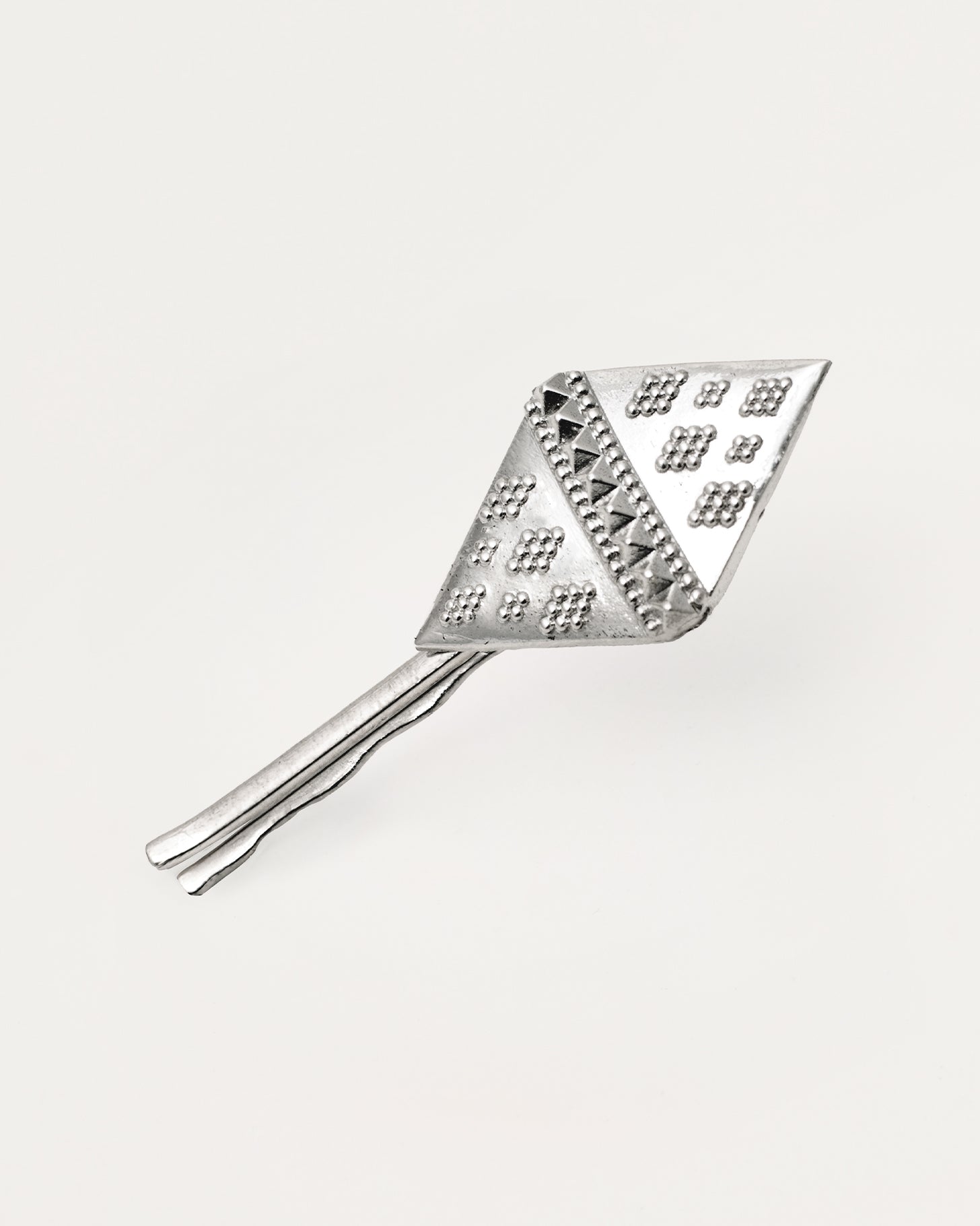 Hab Al Hail Hairpin
