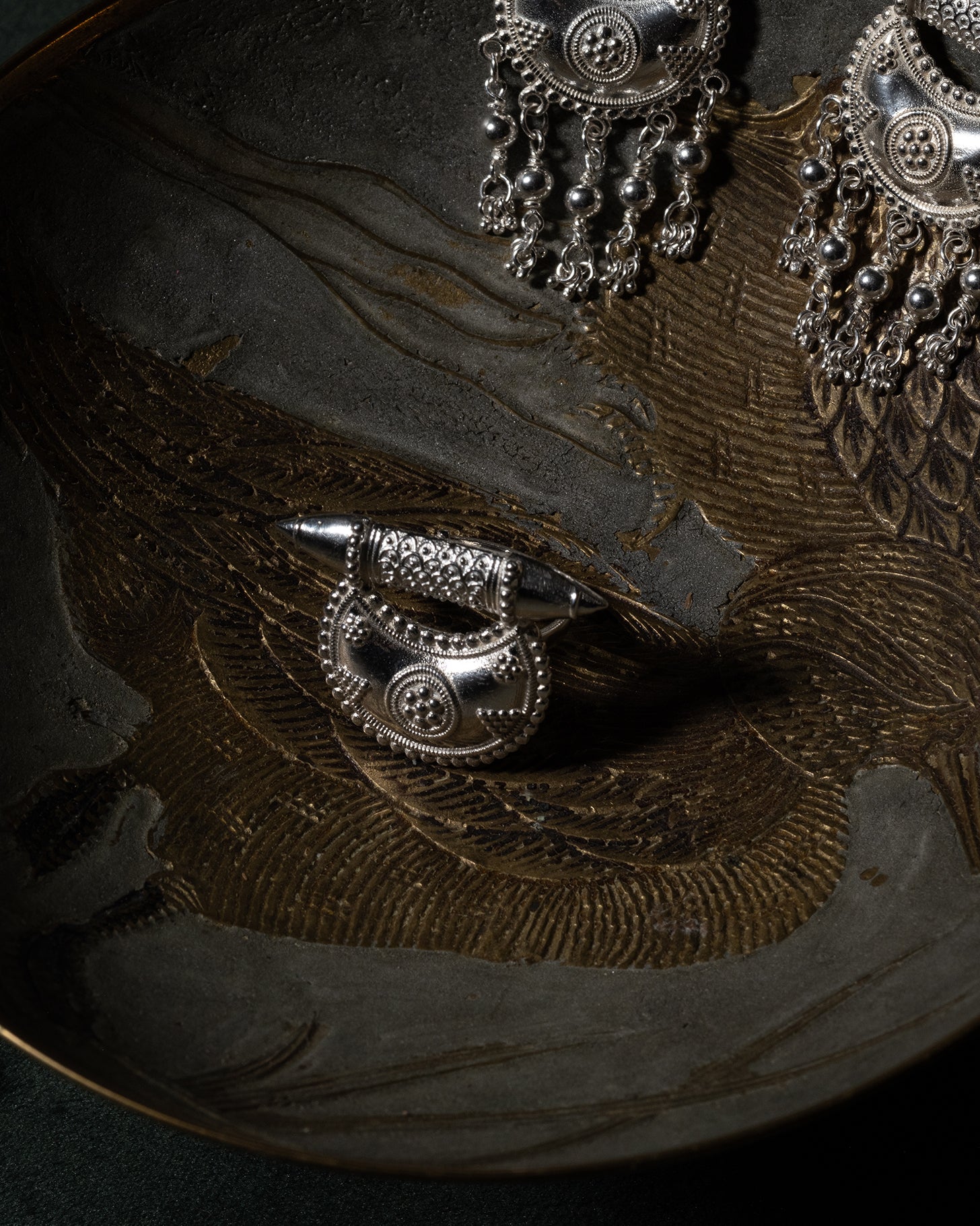 Bushnaf Ring