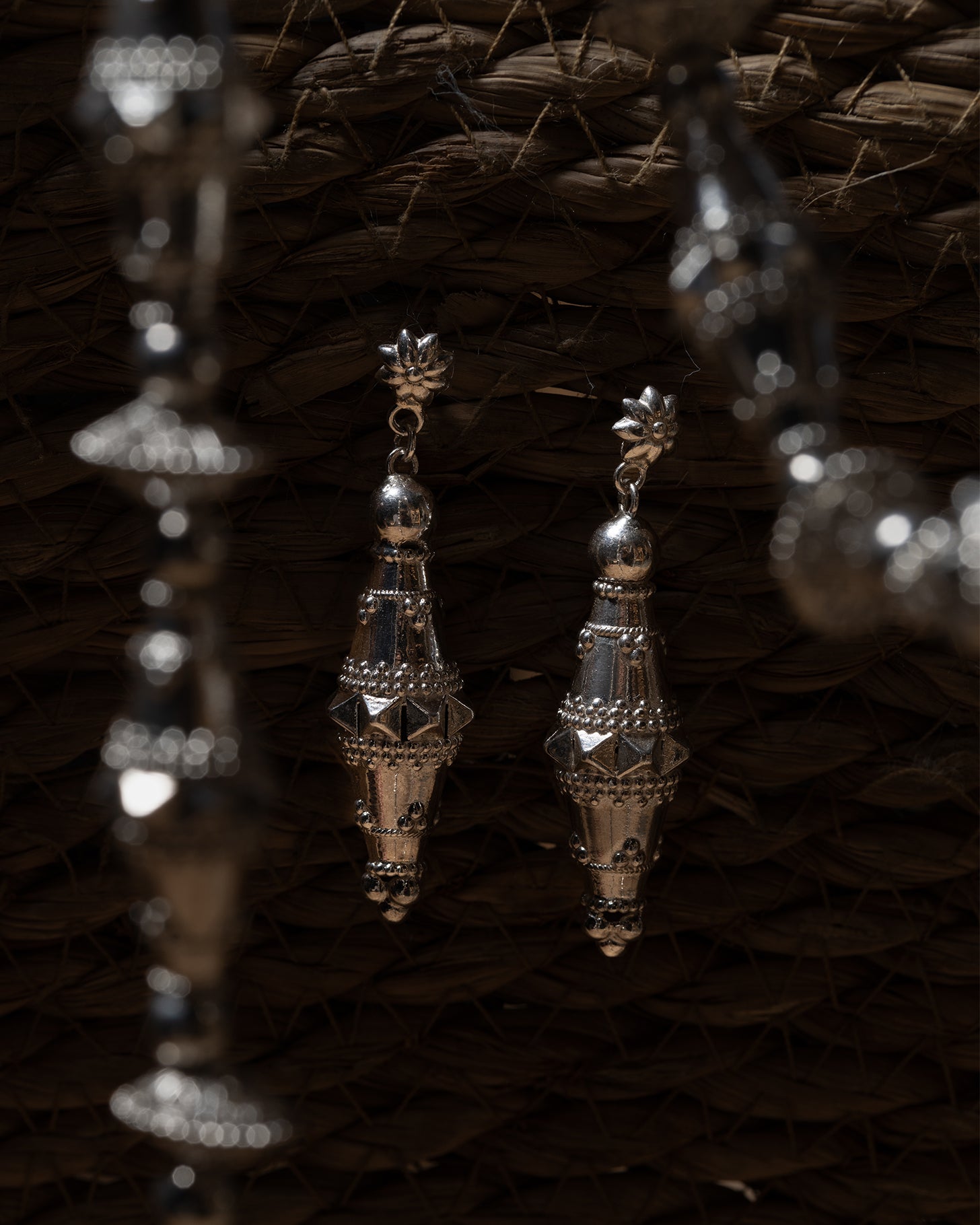 Hab Al Hail Classic Earrings