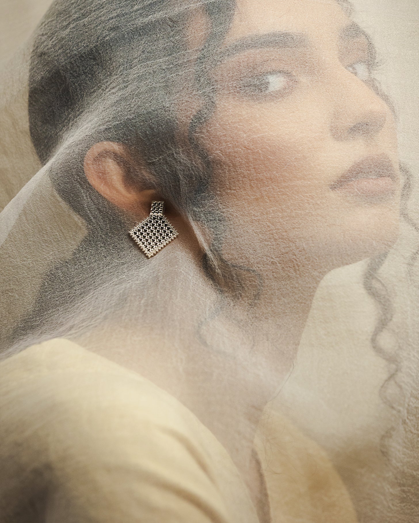 Qurd Al Hail Al Murabba Earrings